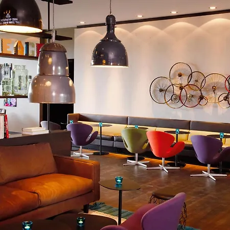 Hotel One 3*