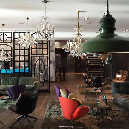 モーテル　ワン　アムステルダム ホテル 3*