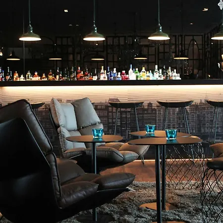 Hotel One 3*